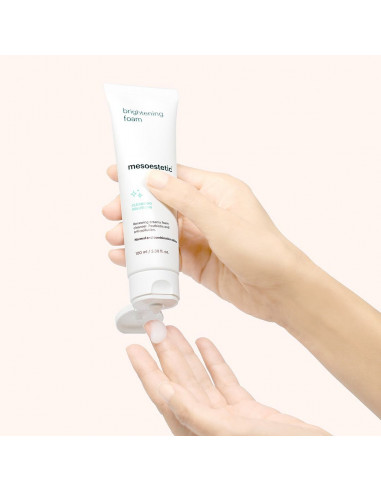 Brightening foam Brightening foam