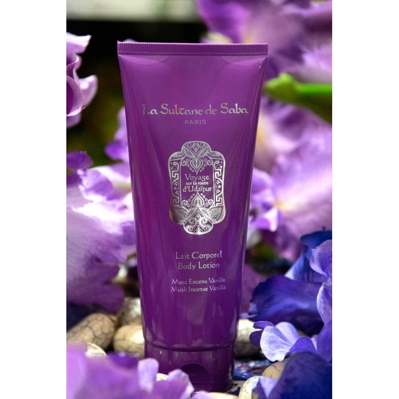 Lait Corporel Musc, encens, Vanille - Voyage sur la route d'Udaîpur Lait Corporel Musc, encens, Vanille - Voyage sur la route d'Udaîpur